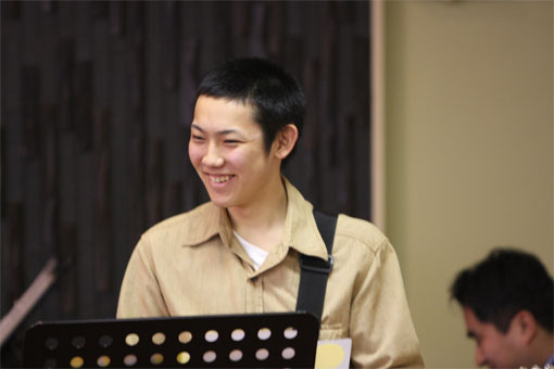 賛美伝道会にて