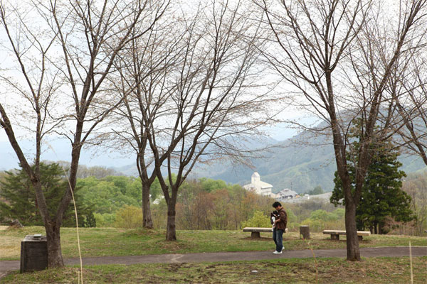 教会キャンプで散歩