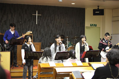 賛美伝道会1