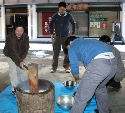 餅つき